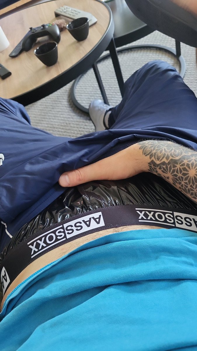 ๐ฆSly_volpe๐พ19K (@sly_volpe) on Twitter photo I love wearing shiny shorts from <a href="/aasssoxx_pl/">AASSSOXX Official 19k</a> as undies under my tracksuits
#shinygear #nylon #kiffeur #airforce1 #tracksuit #scally #chav #lad I love wearing shiny shorts from <a href="/aasssoxx_pl/">AASSSOXX Official 19k</a> as undies under my tracksuits
#shinygear #nylon #kiffeur #airforce1 #tracksuit #scally #chav #lad