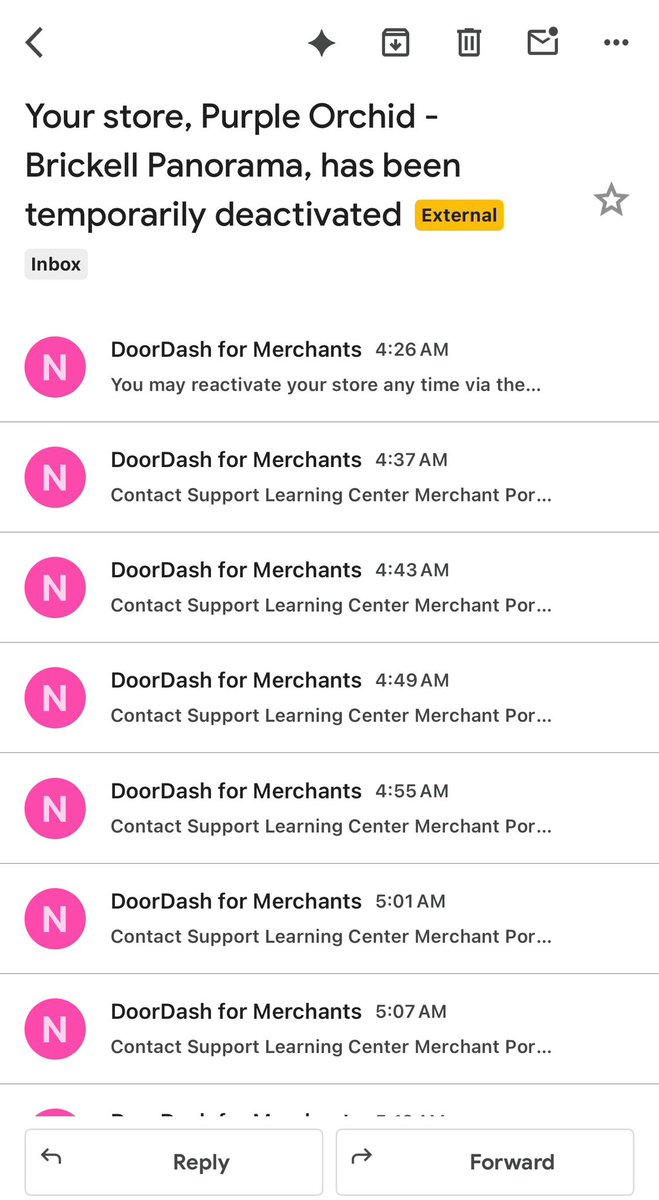 saragudeloperes's tweet photo. @DDforMerchants Please, stop. I have received today more than 50 emails from you about a store closed permanently in 2022. Called customer service and they did nothing. An email each 6 minutes since 4am. https://t.co/HajayGKshi