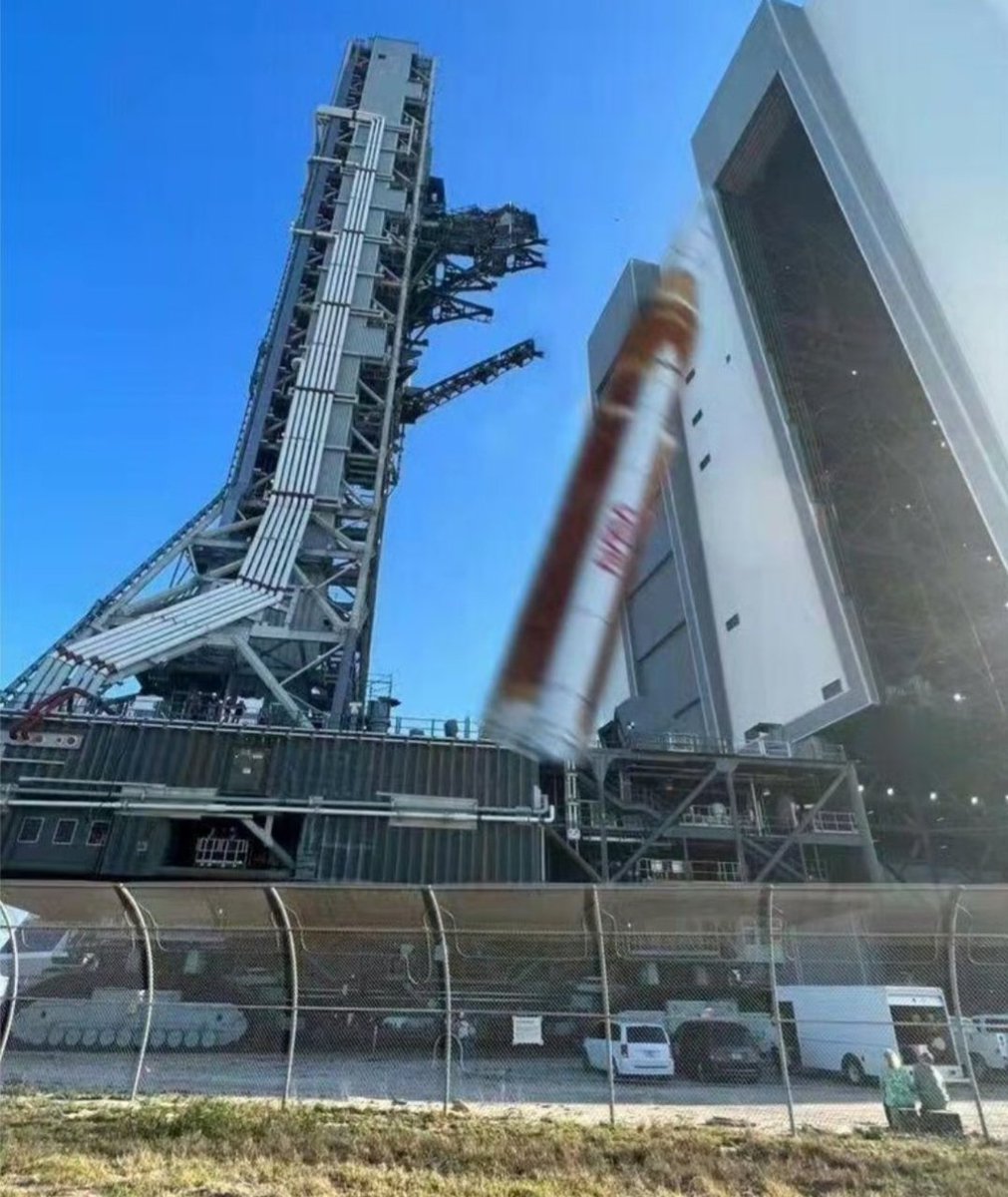 NicePixels 🚀 tweet media