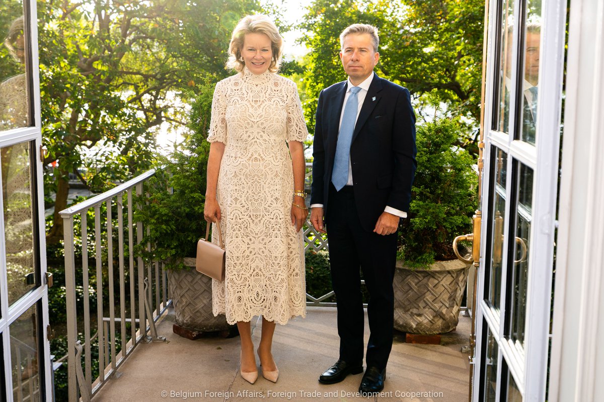 In the framework of #UNGA80, Her Majesty the Queen held talks with UN Under-Secretary-General for Humanitarian Affairs Tom Fletcher.

They discussed: 
- Global reform of the humanitarian sector
- The situation of aid workers
- Crisis contexts: Gaza, Sudan &amp; beyond