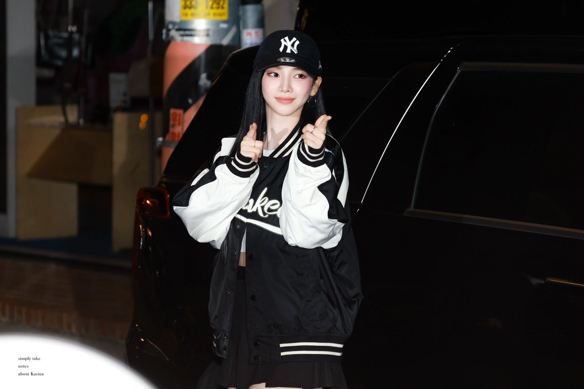 notes0411's tweet image. notes178｜250922 MLB🫶🏻

#카리나 #Karina #カリナ #에스파 #aespa