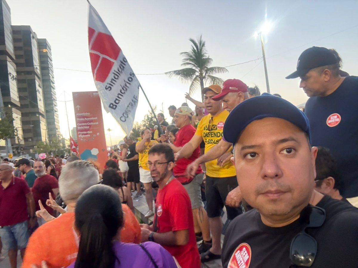 bancariosce's tweet image. Bancários participam de ato contra a PEC da Blindagem e o projeto da anistia para golpista
bancariosce.org.br/bancarios-part…
#NãoàPECdaBlindagem
#SemAnistiaPraGolpistas
