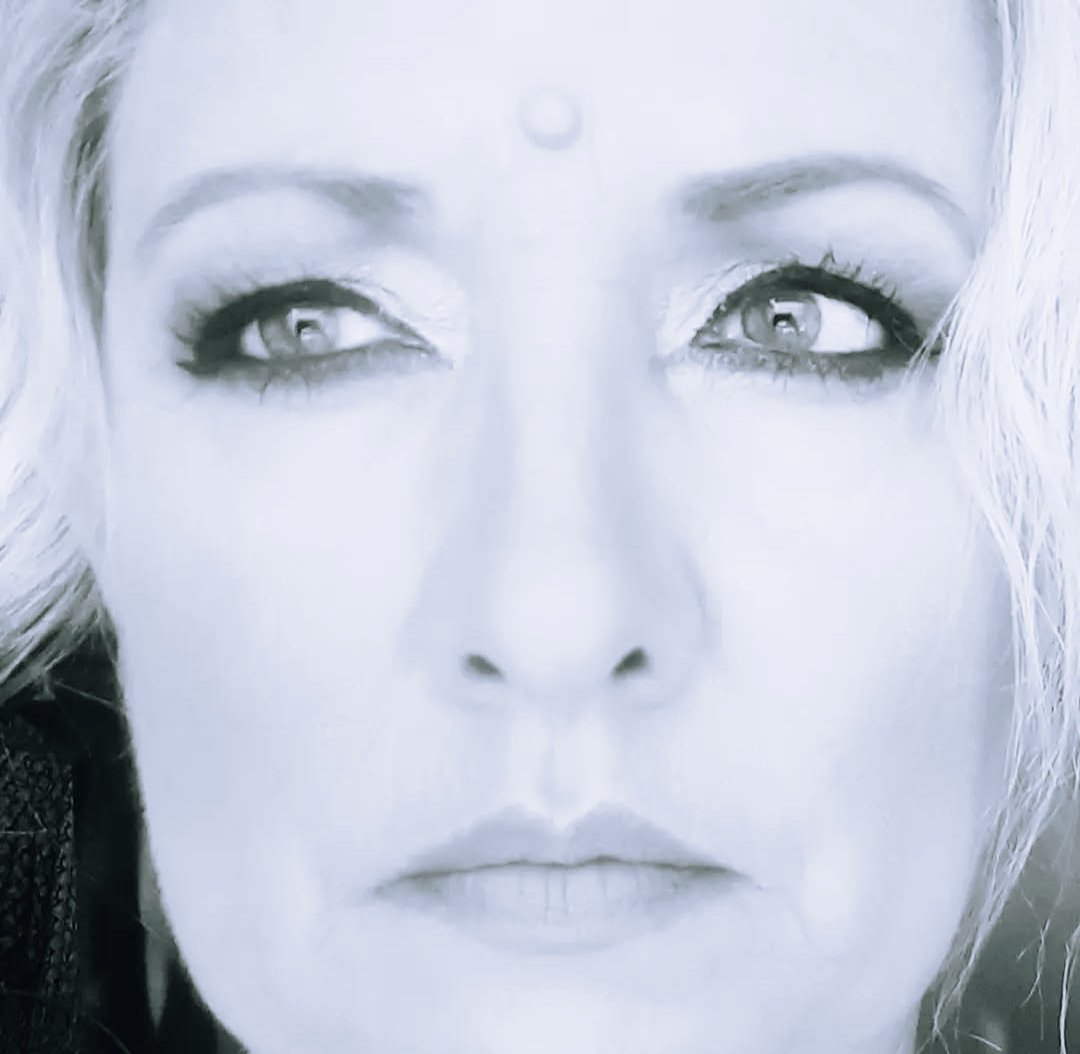 mariant97625613's tweet image. #γλυκανε_μωρε_λιγο_challenge