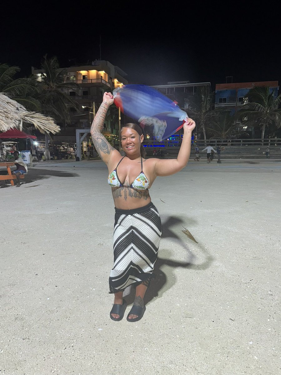 Anita🇧🇿 tweet media