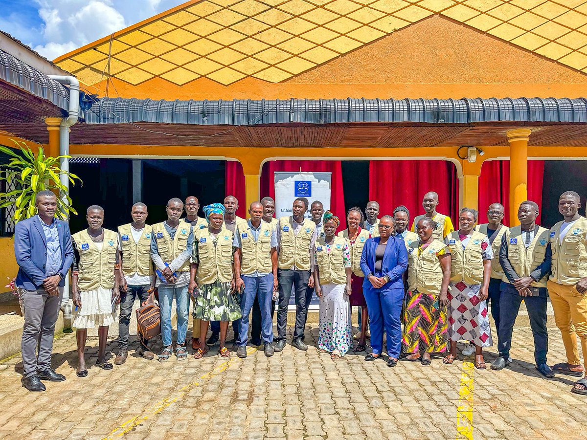 Feni Rogers tweet media