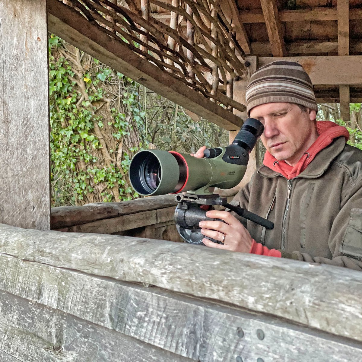 swoptics's tweet image. Kowa TSN-88 PROMINAR Series: Built on decades of expertise, the TSN-88 PROMINAR delivers the unrivalled natural colour Kowa is known for. Every view is bright, true, and immersive.

👉 shorturl.at/g6R4o

#KowaOptics #SpottingScope #NatureObservation