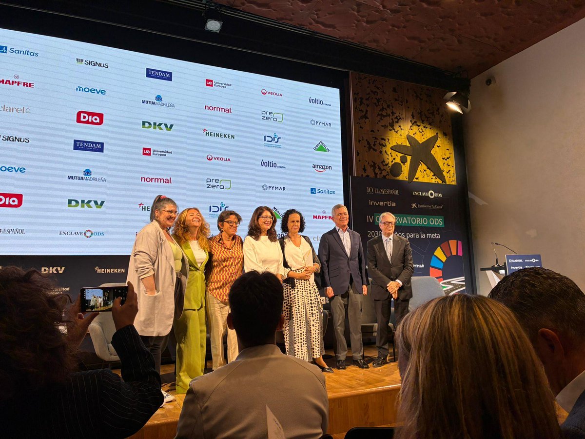 “Hay mucho que hacer: innovación social con impacto medible y búsqueda de soluciones concretas como hacemos en nuestro laboratorio, apoyo fiscal a las familias y una educación que evite que la pobreza se traduzca en abandono o repetición” <a href="/islar2/">Isla  Ramos  Chaves</a> #ObservatorioODS <a href="/enclaveods_ee/">Enclave ODS</a>