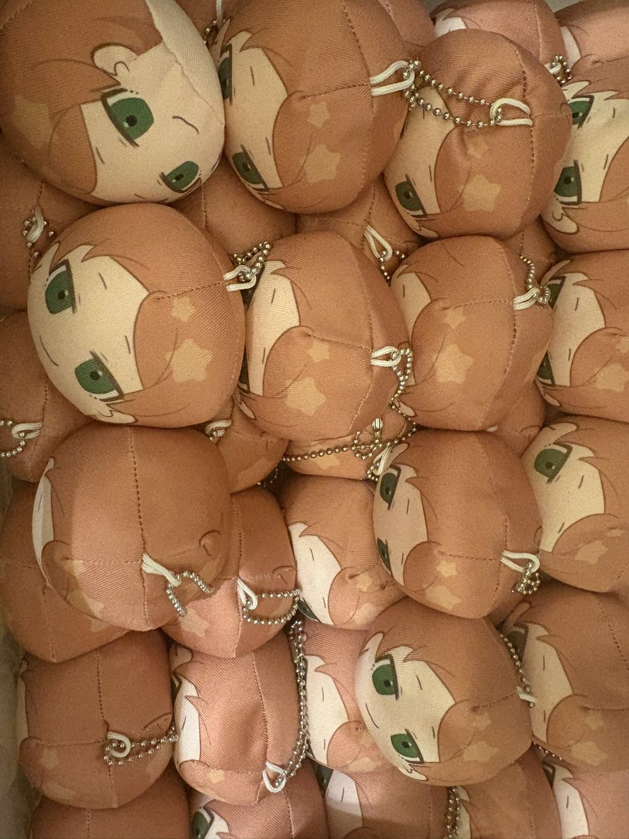 usus_ymd's tweet photo. 浦島坂田船 うらたぬき 缶バッジ グッズ 買取 

【譲】うらたぬき(浦島坂田船)グッズ全般

【求】現金

画像外にも沢山ございます。〜2024年のものが多いです。お気軽にお声がけください！ https://t.co/XZHOMzC9yD