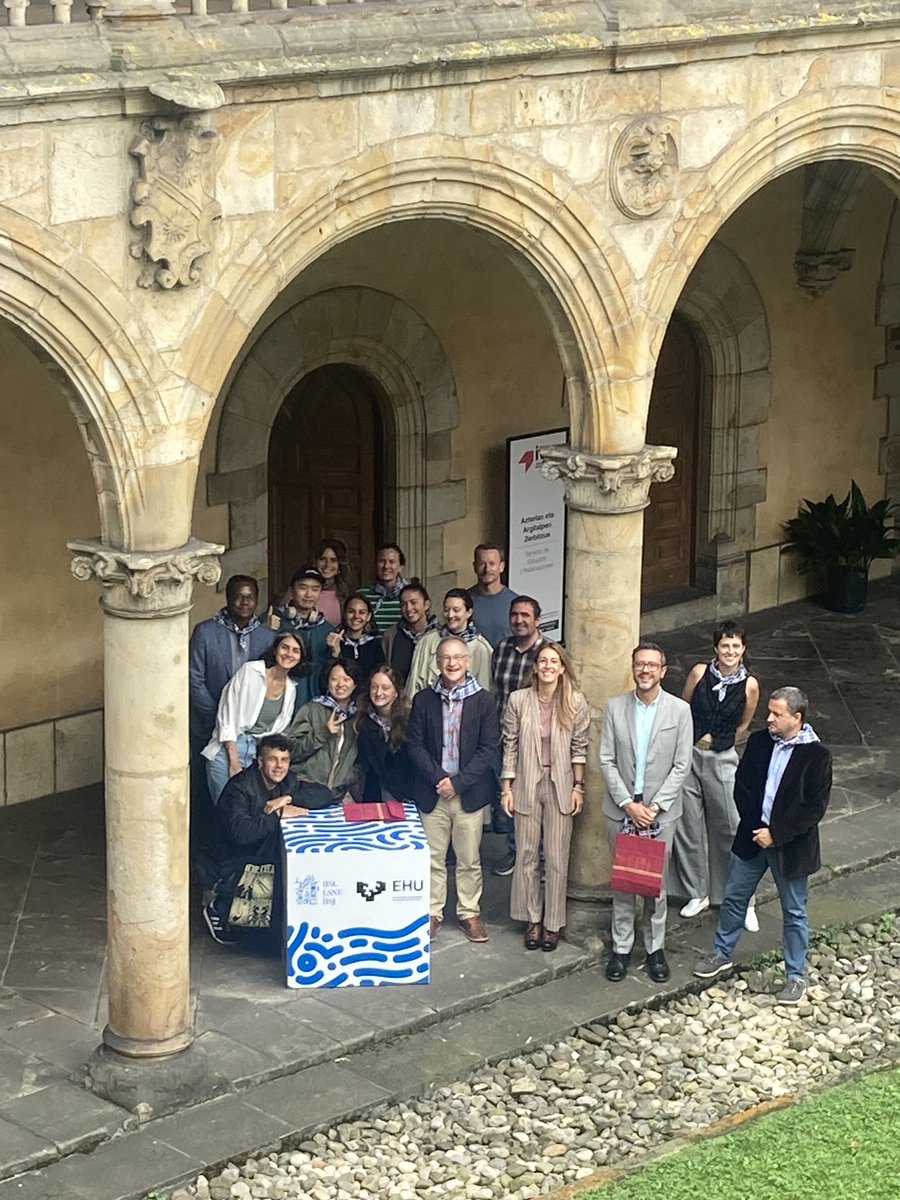 IISJOnati's tweet image. The IISL Master’s 2025/26 kicks off in Oñati with 11 new students! 🎓🌍 // ¡Comienza el Máster IISL 2025/26 en Oñati con 11 nuevos/as estudiantes! // IISL Masterra 2025/26 hasi da Oñatin, 11 ikasle berrirekin! #oñati #iisl #iisj iisj.net/en/socio-legal…