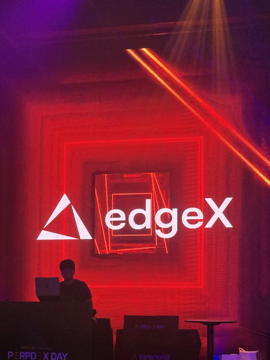 edgeX_exchange's tweet photo. Thank you to @magonia_B for organizing Perp DEX Day and the trading competition!

Congratulations to @c8wc8w, who took first place trading on edgeX!

edgeX traders continue to distinguish themselves.