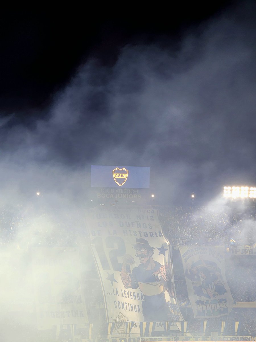 Si quieren ver fiesta, vengan a la 12 🇸🇪