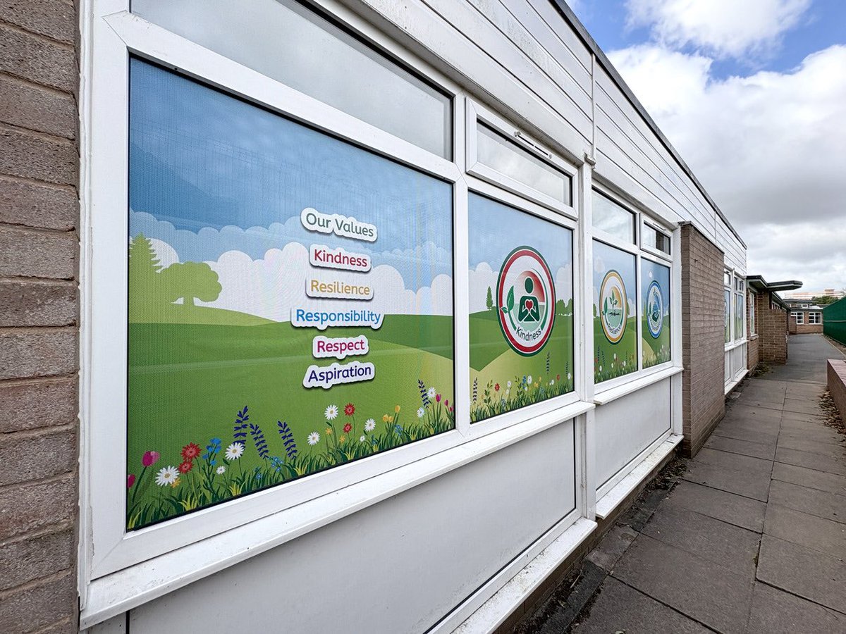 twothirdsdesign's tweet photo. Signage Spotlight: Warstones Primary 🏫 We used vinyl to showcase school values and boost privacy and wellbeing. ✨ A welcoming, consistent look across site
Design that builds identity and belonging.
#SchoolDesign #PrivacyVinyl #Wayfinding #TwoThirdsDesign #WolverhamptonSchools https://t.co/s7aCSUhZV6
