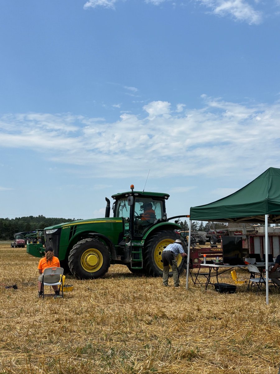 EliteAgriON's tweet photo. 🚜 Elite Agri joined #CompactionDay hosted by St. Clair Region Soil & Crop and @OntarioSoilCrop!
Hands-on demos, tire tech, and expert insights made for a powerful day in the field🌾
#SoilHealth #AgEvents #FarmSmart #EliteAgri https://t.co/iEEtmy3N6h