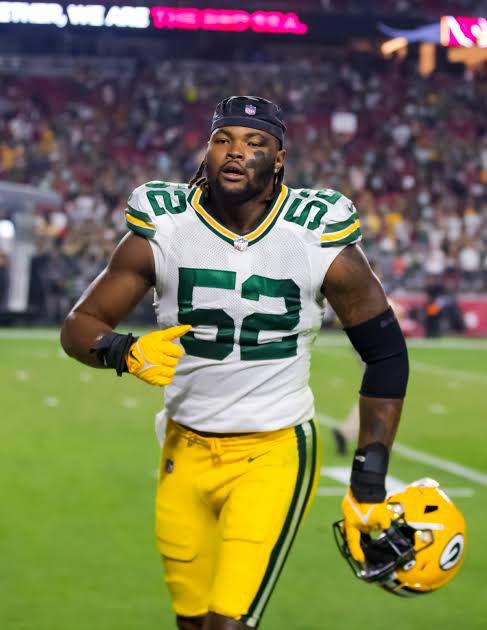 Credit where credits due: Rashan Gary has been unlocked playing next to Micah Parsons, he leads the NFL in sacks through 3 games with 4.5. Would love to see Gary keep it up and achieve his first double digit sack season!