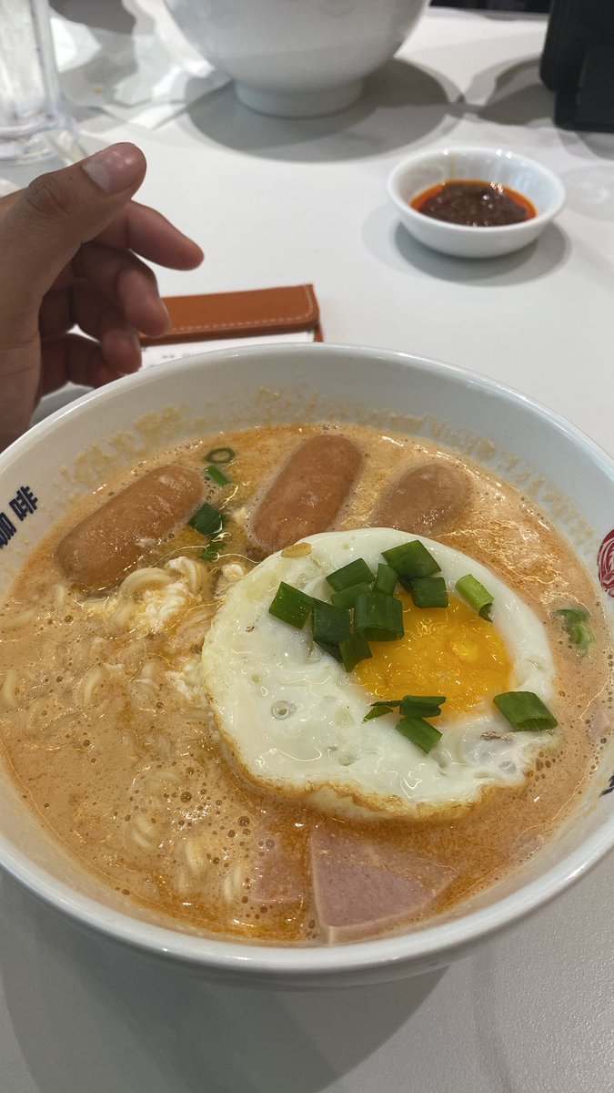 amrlhkm2's tweet photo. Luck Bros Kopi 2/10. Rasa seafood https://t.co/Lub8Cl1BN5