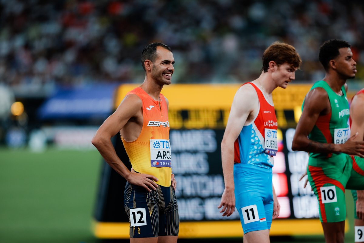 New Balance España tweet media