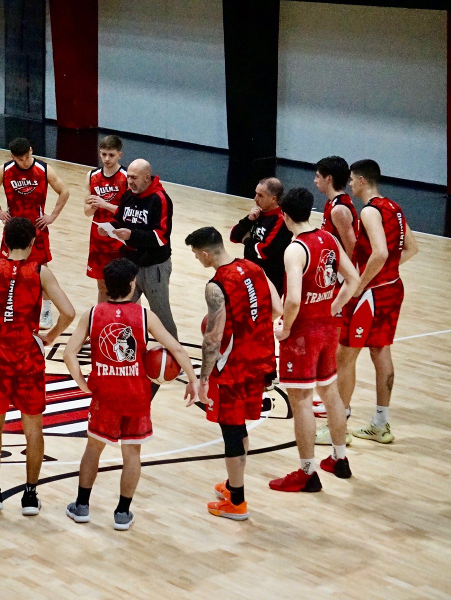 Club A. Quilmes tweet media