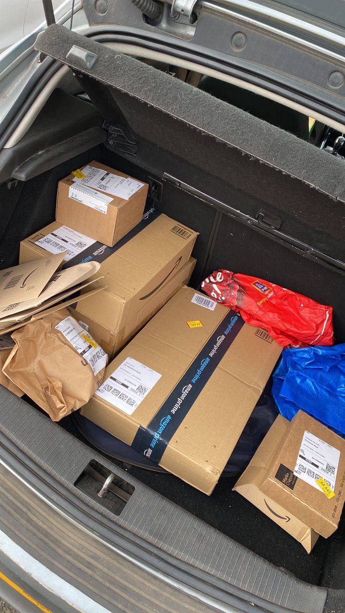 ryancc49's tweet photo. This time last year, I was doing amazon deliveries.

I have been trying to make trading and Ecom work for 6 years, finally making some progress and living a life that is much closer to the dream than not.

Patience and determination is all that is required, this post is not a flex it’s to show that it’s possible and anyone reading can achieve this too.

I am getting DM’s asking about courses or if I’m selling anything, I have nothing to sell you the only thing I have a is a free telegram group that is open to anyone that wants to follow along with trade ideas and signals, just ask in my dm and I’ll send the link for the group.