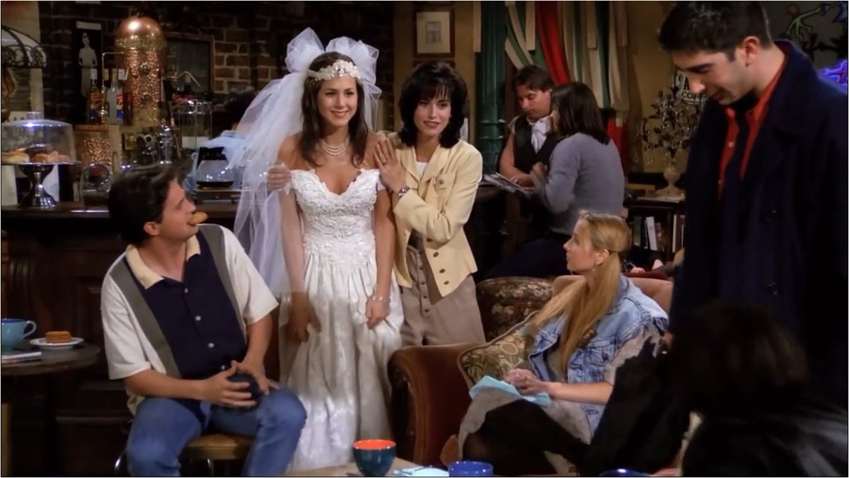 ChandlerBing_12's tweet photo. Happy birthday to the show Friends,

31 years ago today, Rachel Green walked into Central Perk and changed our lives forever. https://t.co/GIGcV8gCfq