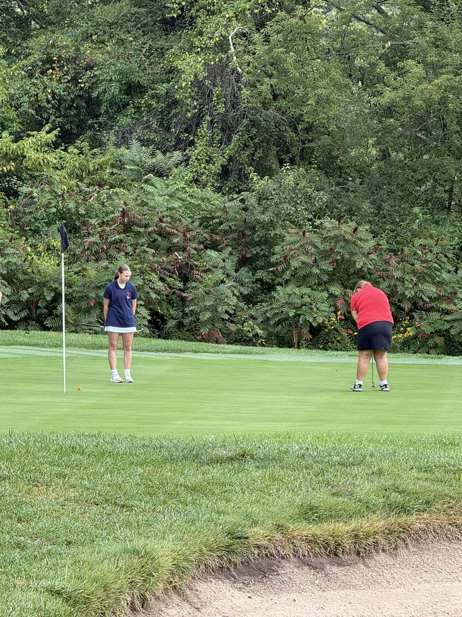 FortGirlsGolf tweet media