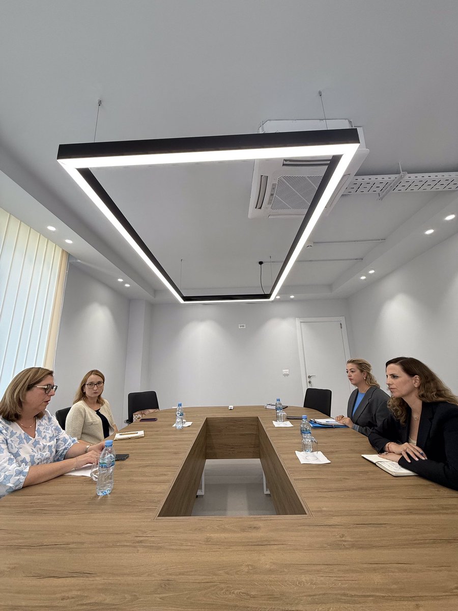 SASPACALBANIA's tweet photo. Ms. Eridana Çano hosted Ms. Judit Rozsa (EU Commission) &amp; Ms. Krisela Hackaj (CDI) at #SASPAC to discuss key EU instruments: 🇪🇺 RRF for sustainable reforms &amp; 🇦🇱 #RGF to boost #Albania’s #EU readiness. Focus: performance-based funding, reforms &amp; fund absorption. https://t.co/XCHO98Ujs8