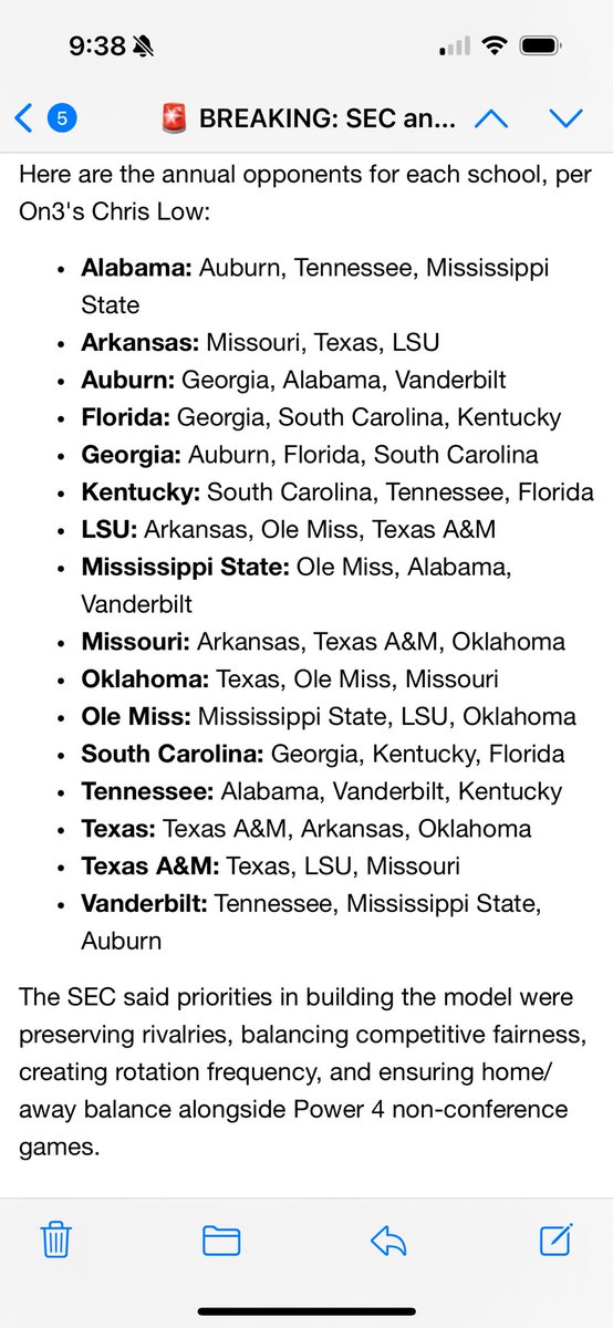Clay Travis tweet media