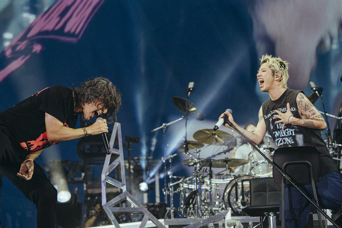 hatebreed02137's tweet image. ㊗️今日はB&apos;zのシンガー
稲葉浩志さんの誕生日です🎉
#祝ってくれる人RT 
#祝ってくれる人RP

#61歳
#奇跡の61歳
#稲葉浩志
#稲葉さん