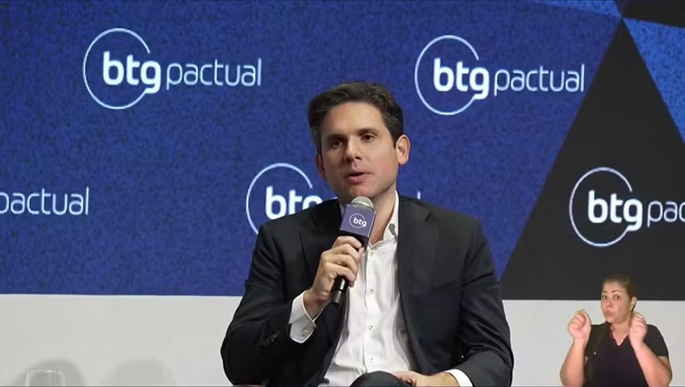 'É momento de tirar da frente todas essas pautas tóxicas', diz Motta um dia após ser alvo dos atos contra anistia e PEC da Blindagem glo.bo/4gx8VVw #g1