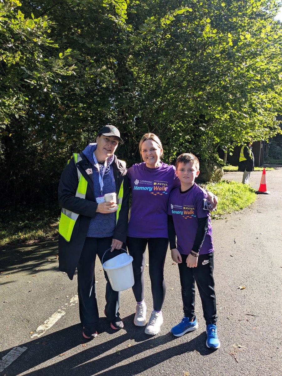 halo_care's tweet image. HaloCare team members Dorcas, Lauren, and Lorraine joined Jennifer Murnane O’Connor TD and Age Friendly Ambassador, Faith Amond in the @alzheimersocirl Memory Walk to support local day care &amp;amp; home services. A cause close to our hearts!  #MemoryWalk #AlzheimersAwareness