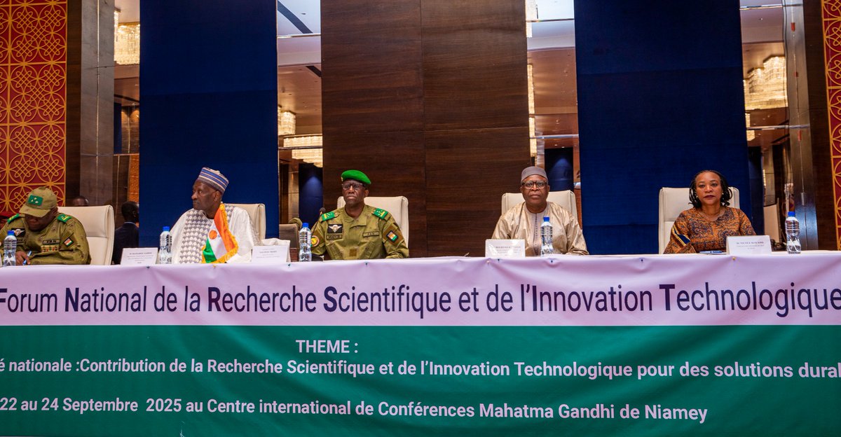 PnudNiger's tweet image. @PnudNiger est honoré d'être partenaire du 1er Forum National de la Recherche Scientifique &amp;amp; de l’Innovation Technologique organisé par le Gouv du 🇳🇪. 
Universités, centres de recherches, innovateurs étaleront les talents à travers conférences, panels de haut niveau &amp;amp; expositions
