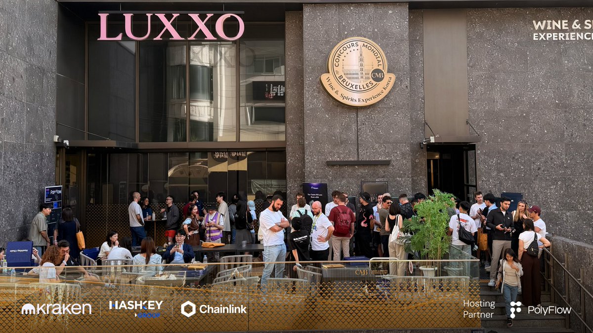 Polyflow_PayFi's tweet image. 🔥 What a day at the Crypto Mass Adoption Summit during #KBW2025!
900+ registrants, 2 big panels, and non-stop conversations on RWA, DeFi & payments. The energy in Seoul was electric.
So, what happened yesterday? Scroll down for the recap highlights 👇
#KBW2025 #MassAdoption…