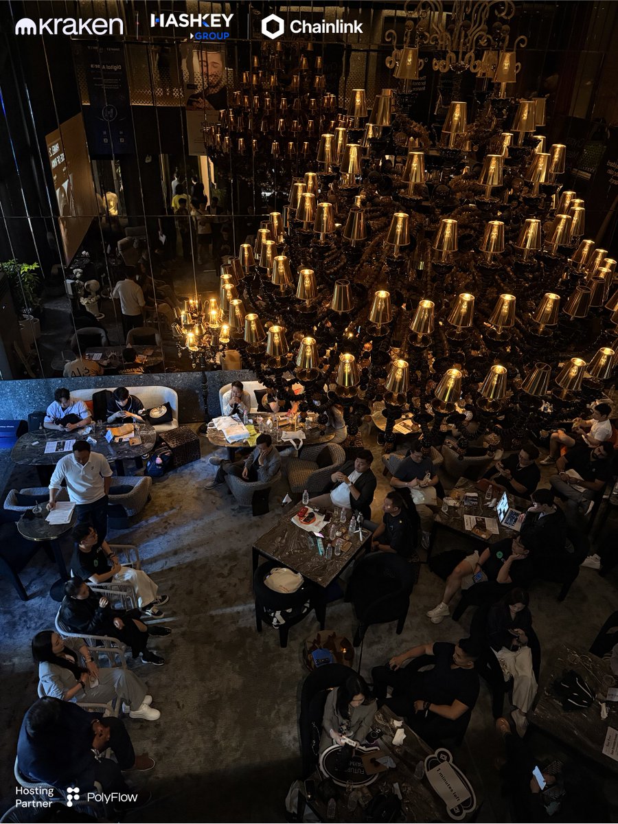 Polyflow_PayFi's tweet image. 🔥 What a day at the Crypto Mass Adoption Summit during #KBW2025!
900+ registrants, 2 big panels, and non-stop conversations on RWA, DeFi & payments. The energy in Seoul was electric.
So, what happened yesterday? Scroll down for the recap highlights 👇
#KBW2025 #MassAdoption…