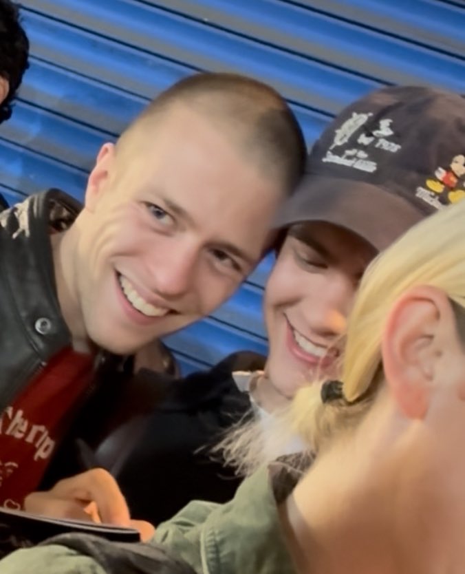 Meredith tweet media