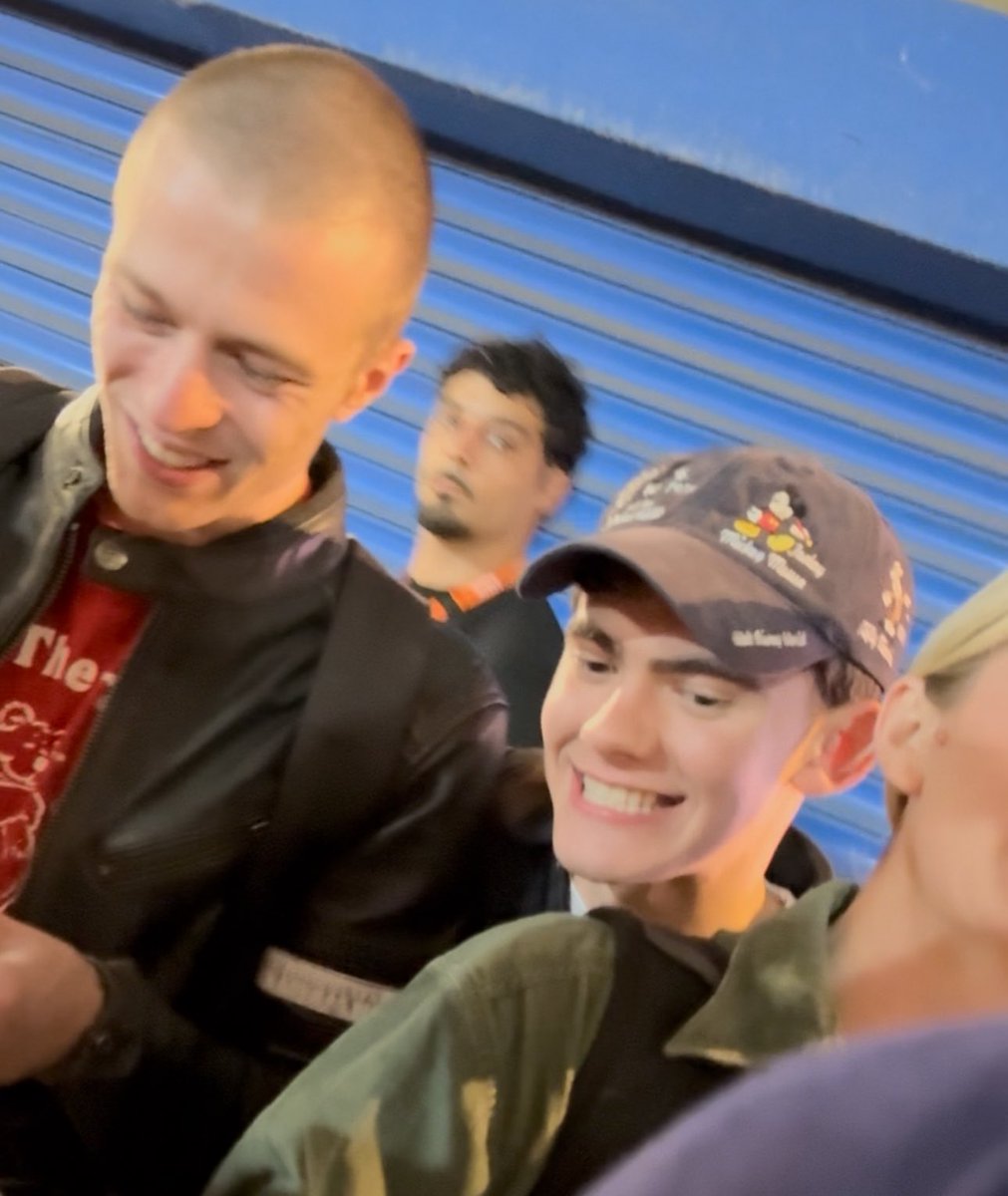 Meredith tweet media