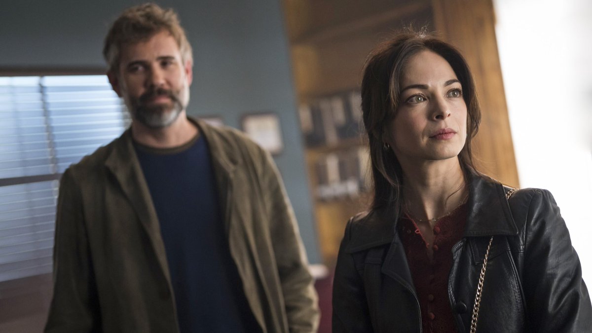 TVFanatic's tweet photo. ❤️ #Karlandra going strong on #MurderInASmallTown. https://t.co/UZ8TTqTvRi #KristinKreuk &amp; #RossifSutherland tease how Cassandra's nemesis affects them. 🔥 https://t.co/dfS9oHgKqf
