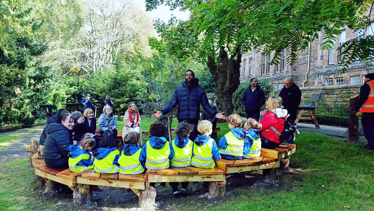 University of Glasgow tweet media