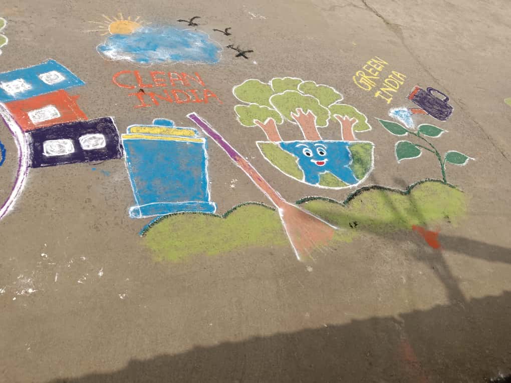 NACKaranjia's tweet photo. swachhata hin seva-2025 campaign under the theme  Of "Swachhotsav" rongoli program  organised by  karanjia NAC.
@HUDDeptOdisha 
#SwachhataHiSeva2025 
@CMO_Odisha https://t.co/WajaWEDbrd