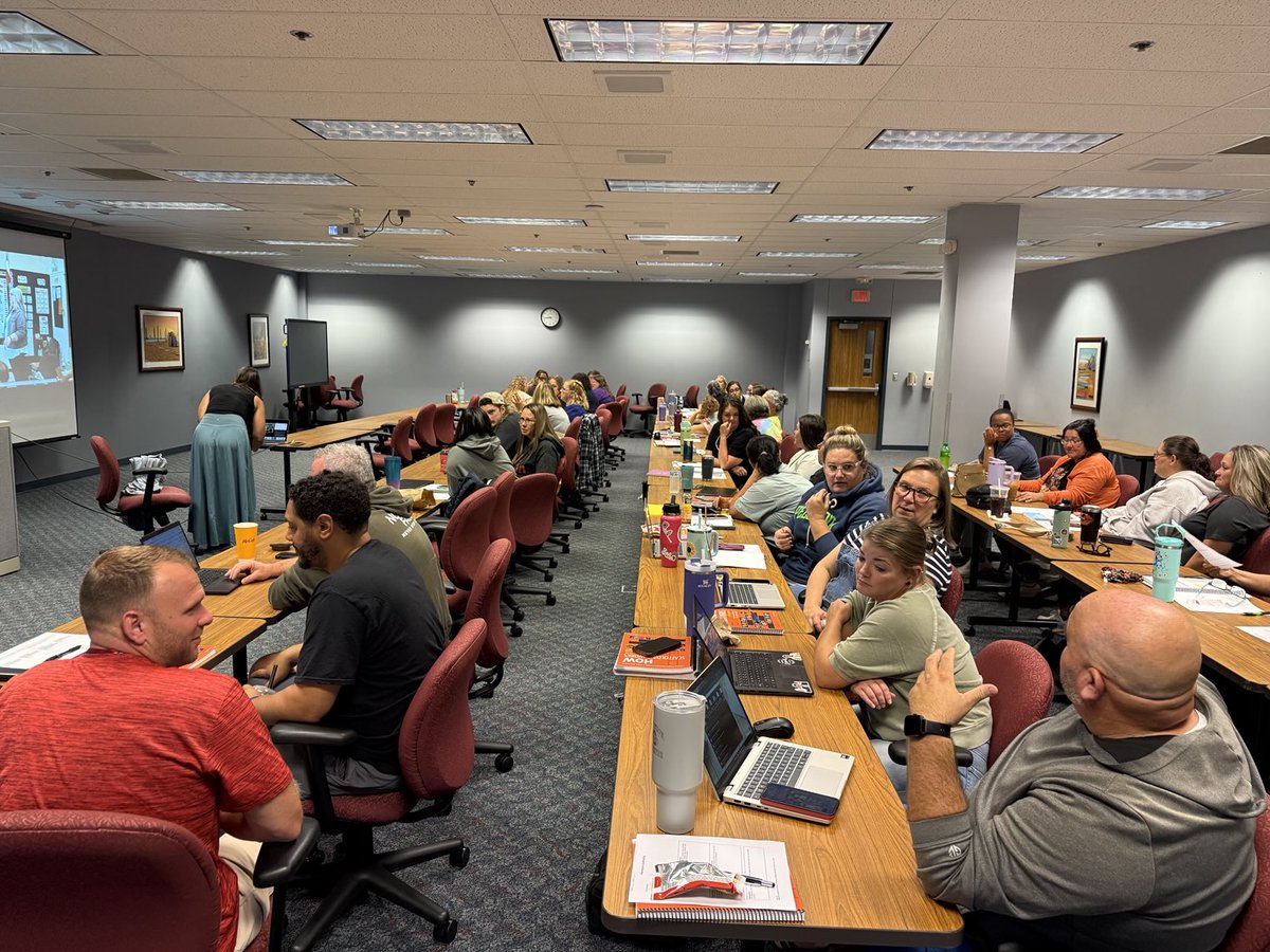 David Lewis tweet media