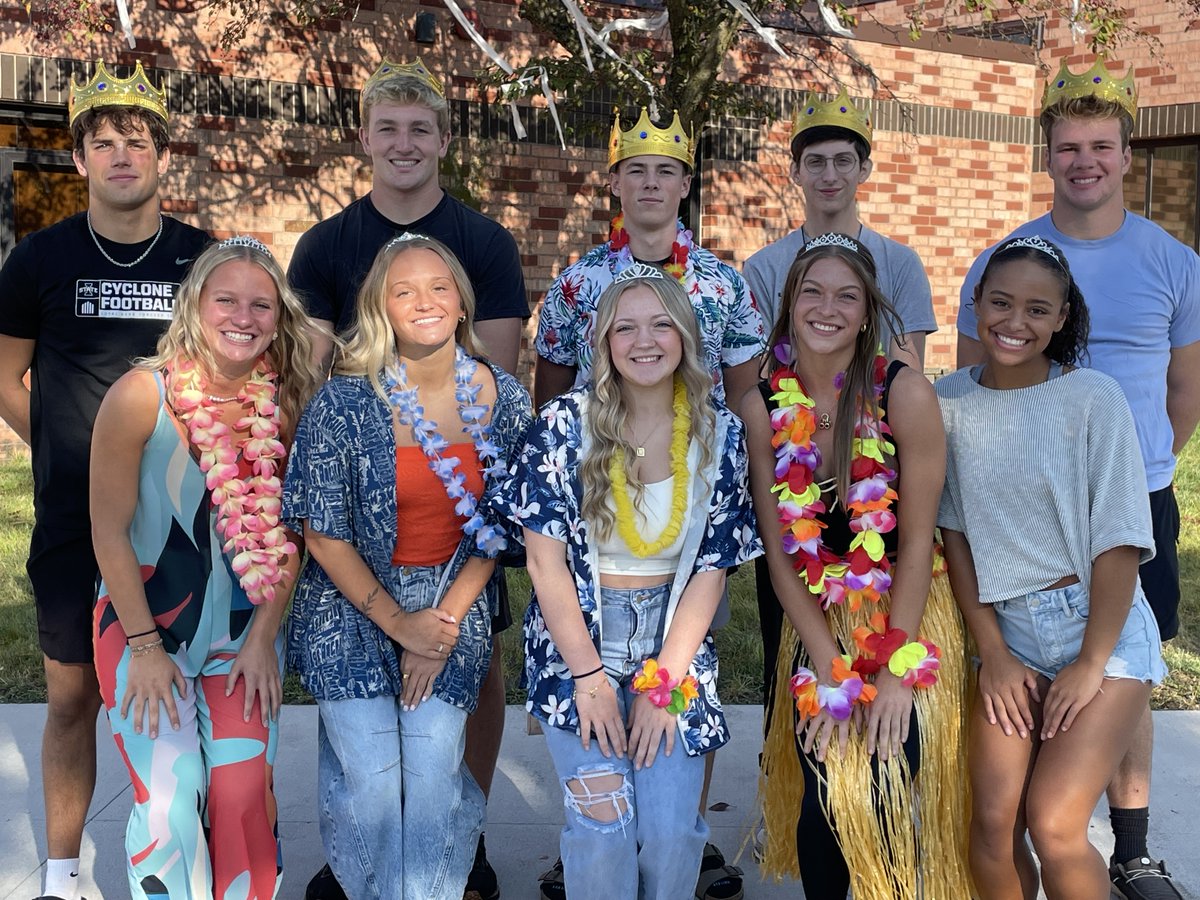 Homecoming Court 2025

Coronation
🗓️ Thursday, September 25
⏰️7:00 PM 
📍HS Gym

Girls (left to right)
Andrea Nardini, Chloe Creger, Haley Hollingsworth, Jaidyn Achenbach, Aubrianna Bartelson
Boys (left to right):
Talan Fuson, Oscar Potter, Colt Casey, Logan Gohn, Owen Dunlavey
