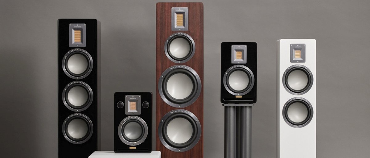 hometheatergeek's tweet photo. The Audiovector QR 7 SE Speakers live up to their “music comes first” pedigree. Check out our recent review! @Audiovector
#audiovector #qr7se #qrcse #floorstandingspeakers #centerchannelspeaker
https://t.co/YMEIvpmMVj https://t.co/oLyrO2sE41