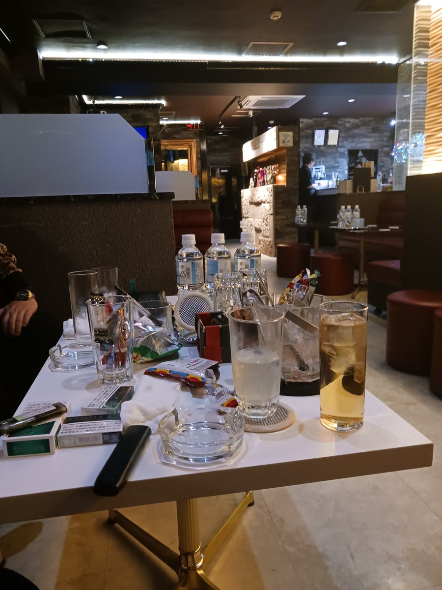 matsu02031's tweet photo. 飲み活
なんセット行くのだろうか。 https://t.co/DsaKlWebeH