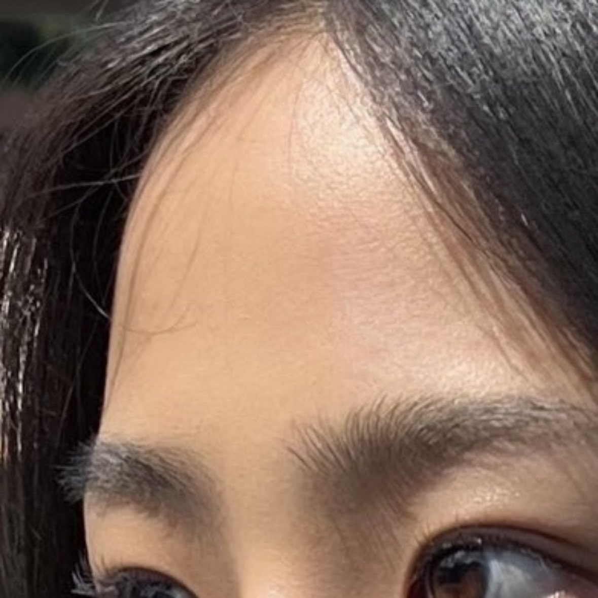 まゆ毛…(ᐡ•̅ ·̫ •̅ᐡ)まゆ毛の影…かわいすぎる…