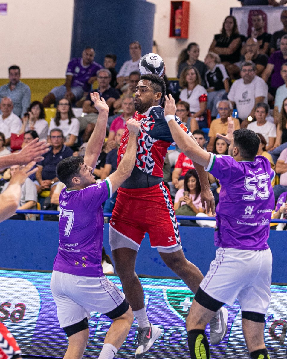 🎖️ ¡Porque la primera victoria en <a href="/ASOBAL/">ASOBAL</a> nunca se olvida!

💪 <a href="/eonalicante/">EÓN Balonmano Alicante</a> estrenó su casillero de triunfos en la Liga <a href="/NexusEnergia/">Nexus Energía</a> ASOBAL

✍️ Estreno histórico de los pupilos de Fernando Latorre, dejando huella en la élite de nuestro balonmano

📸 Santi Molina