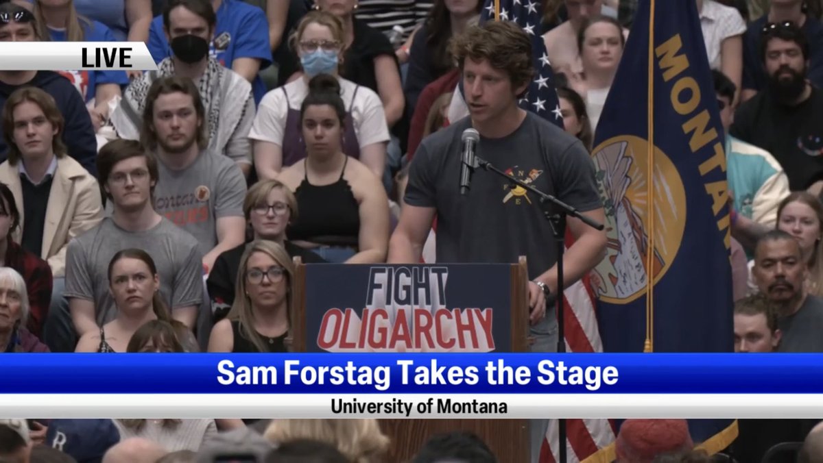 JacobRubashkin's tweet image. SCOOPLET | Missoula smokejumper Sam Forstag, a local union leader and wildland firefighter, is considering running against GOP Rep. Ryan Zinke in MT-01 (Trump+12, Tester+1), per 3 sources familiar. No decision expected before November.
Forstag spoke at a Bernie rally this year.
