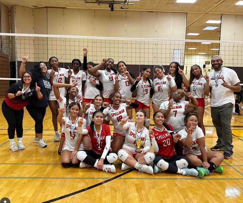 SpellmanBX's tweet photo. Big congratulations to our JV team for dominating the playoffs and taking home the win in the platinum bracket at today’s tournament! #goPilots https://t.co/naUnadgBkW