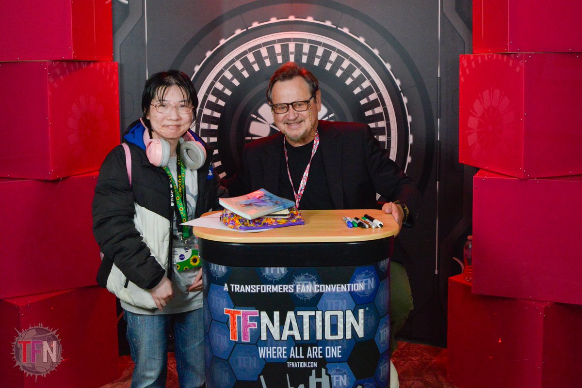 xTrixiebellex's tweet image. @PlayStation @PlayStationEU @PlayStationES @PlayStationNZ Thanks to @CrashBandicoot, I&apos;ve been a long-time #PlayStation fanatic since 8th September 1996. My favourite #PlayStation1 game is #Spyro3YearOfTheDragon. I&apos;m cosplaying as my favourite characters. #PlayStation30Memories