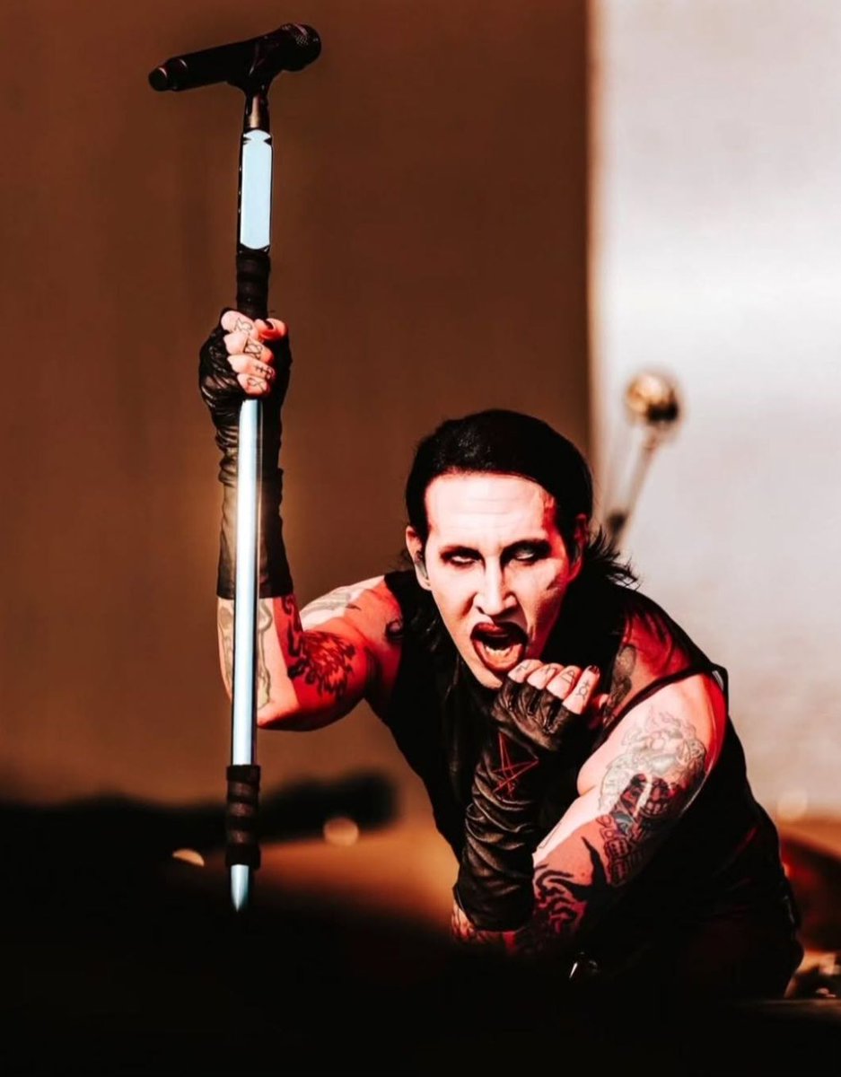 Marilyn Manson durante apresentação no Festival Louder Than Life, Louisville, KY, 18.09.2025.

📷: louderthanlifefest