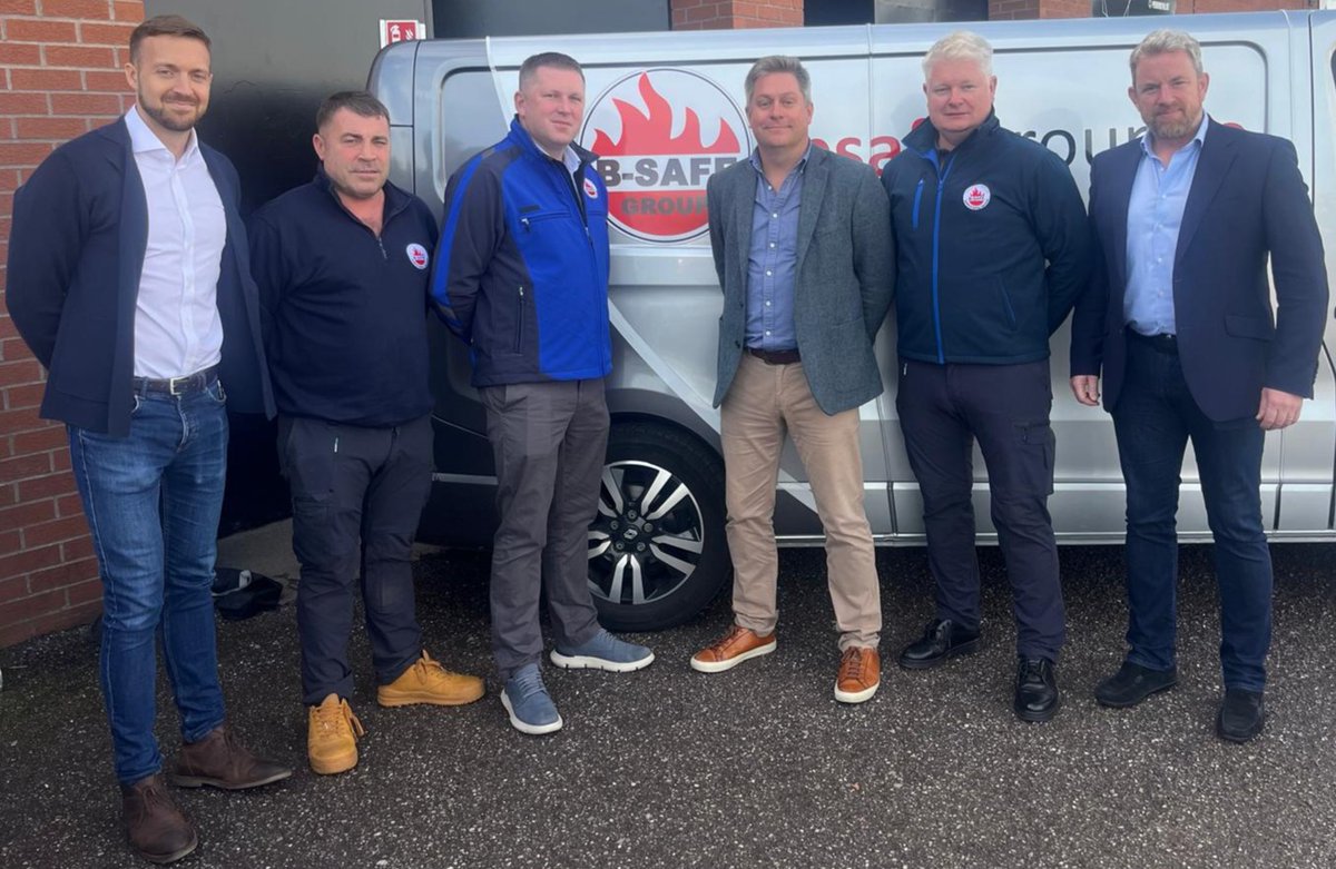 Firebuyer's tweet image. Latest on International Fire Buyer: Ranger Fire & Security
Acquires Ireland’s B-Safe Group
Read more here: firebuyer.com/ranger-acquire…
#FireIndustry #FireProtection