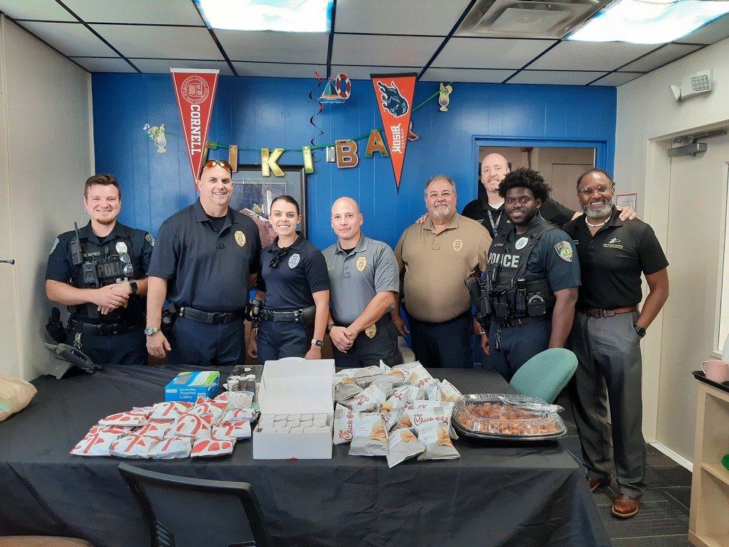 This past Friday, we were honored by the Howey-in-the-Hills Police Department with food! All our staff enjoyed Chick-fil-A, courtesy of Howey PD. Thank you the Howey PD for all you do to keep our community safe and thanks for filling our bellies!