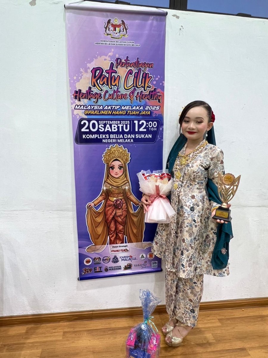 RenRyzam's tweet photo. Juara , 1st Runner Up &amp; 2nd Runner Up 
Heritage Culture &amp; Healthy Festival 
#tourism #tourismalaysia #tourismmalayisa #VisitMalaysia2026 #cuticutimalayisa 
#ikutcarakita 
#modelkids 
#ratucilik https://t.co/EhAQ3U7KUX